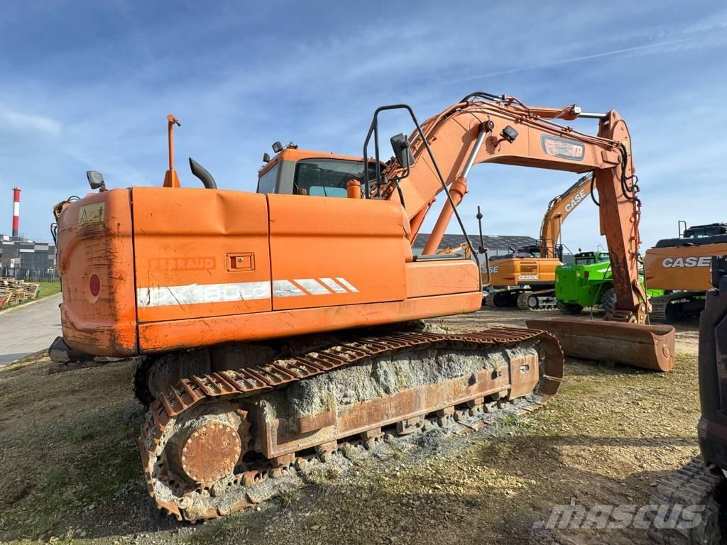 Doosan DX 180 LC Excavadoras sobre orugas