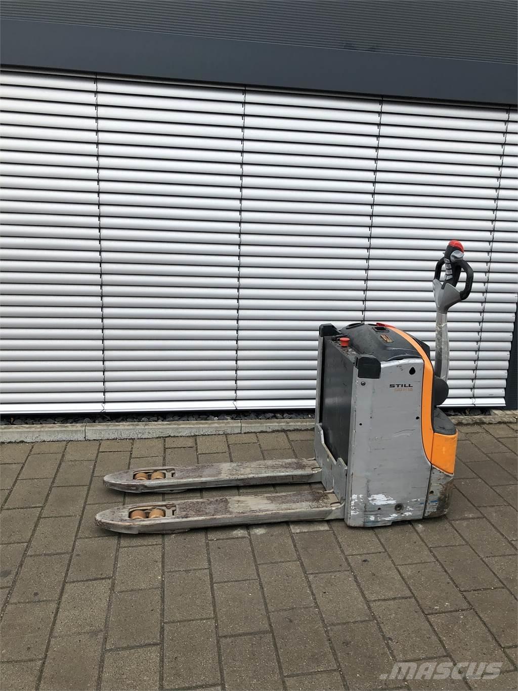 Still EXU-H18 Montacargas de baja elevación