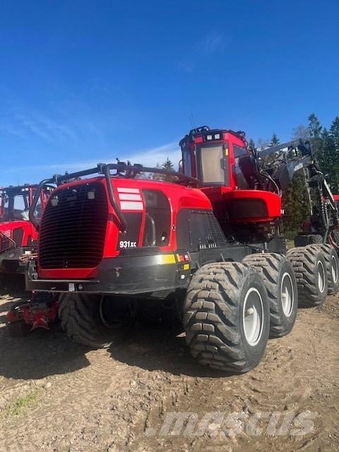 Komatsu 931 XC Cosechadoras