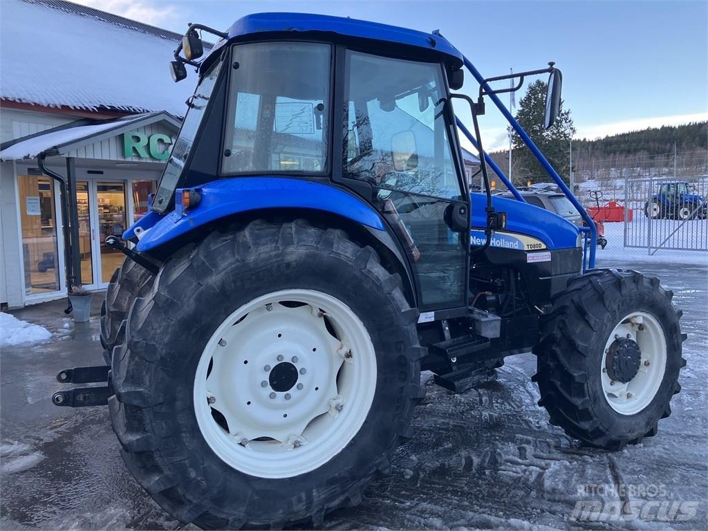 New Holland TD80D Tractores