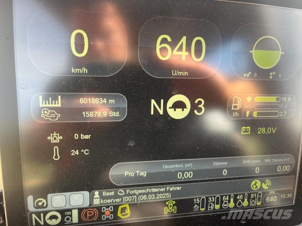 Komatsu 951 Cosechadoras