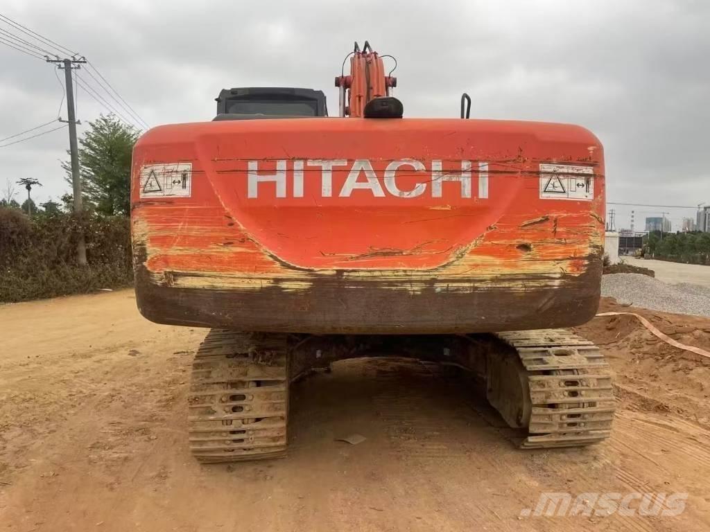 Hitachi ZX 200 Excavadoras sobre orugas