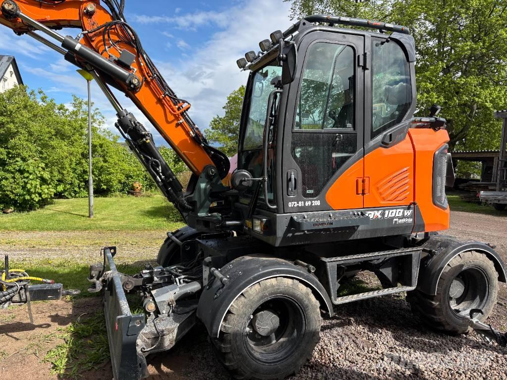 Develon DX 100 W-7 Excavadoras de ruedas