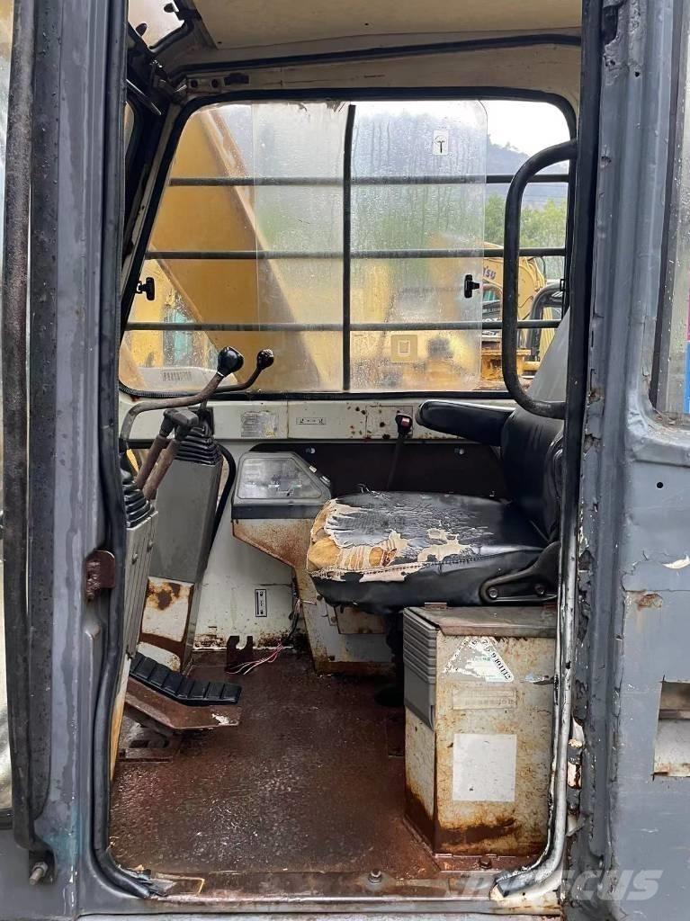 Sumitomo S160 Excavadoras sobre orugas