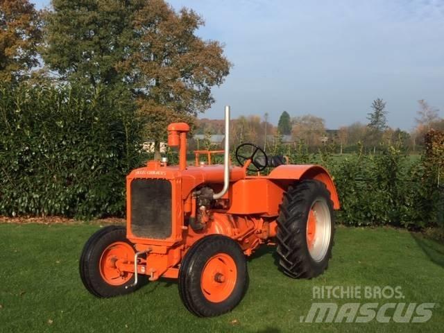 Allis-Chalmers U Tractores