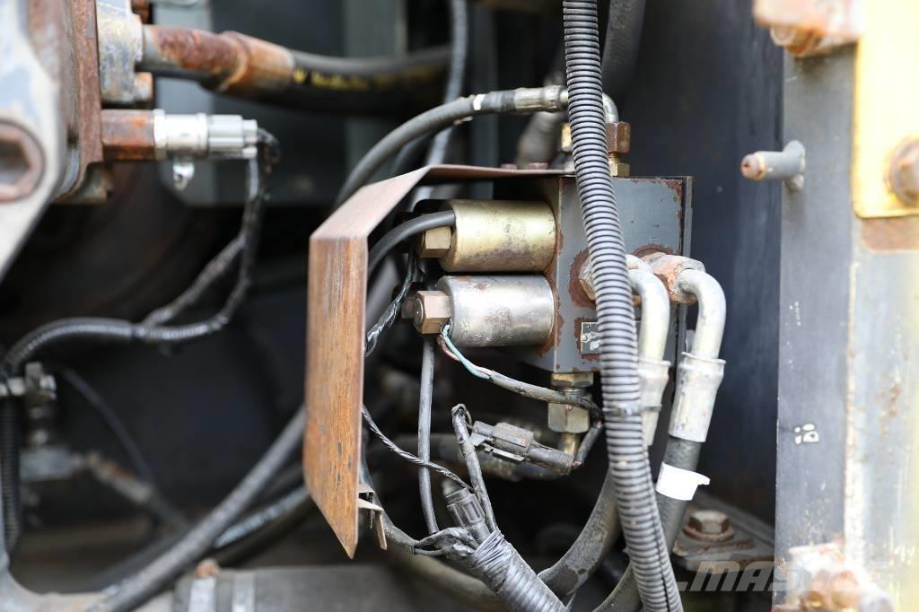 Sumitomo SH200A3 Excavadoras sobre orugas