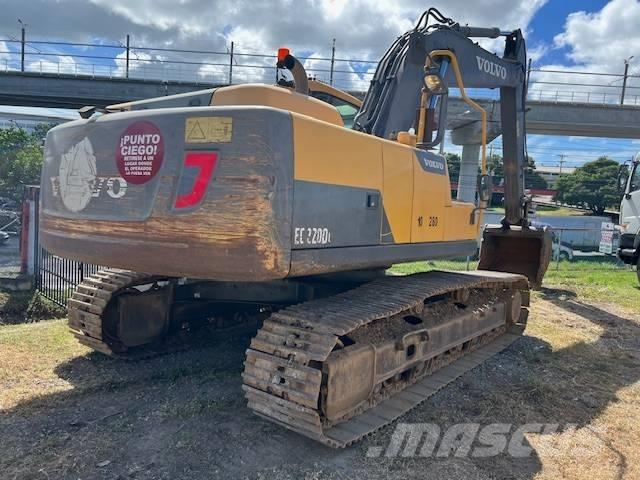 Volvo EC 220 DL Excavadoras sobre orugas