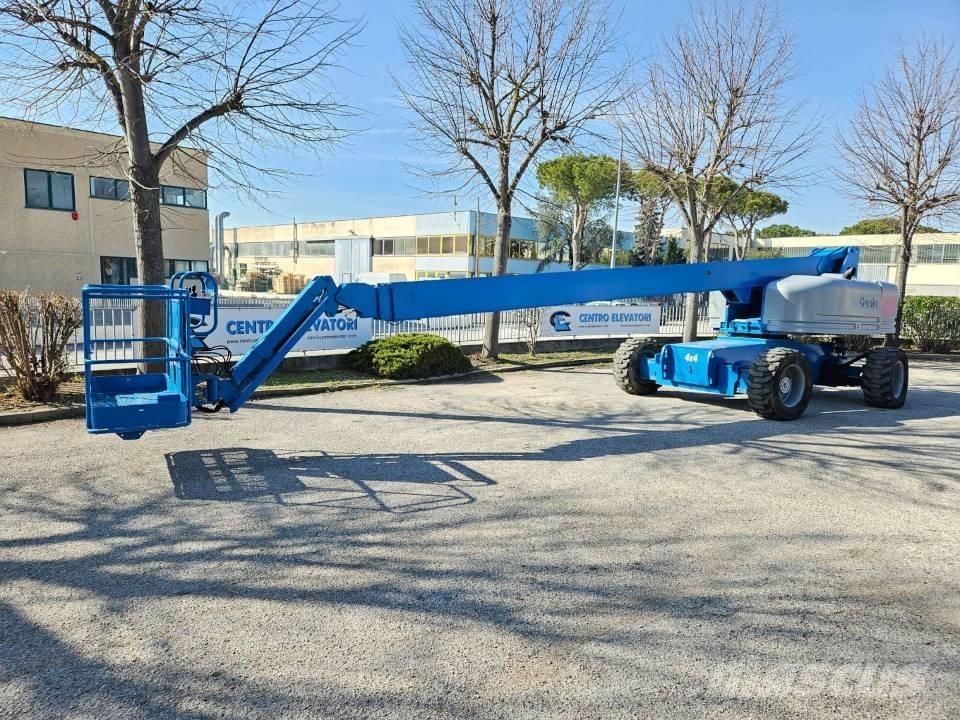 Genie S 85 4WD Plataformas con brazo de elevación telescópico