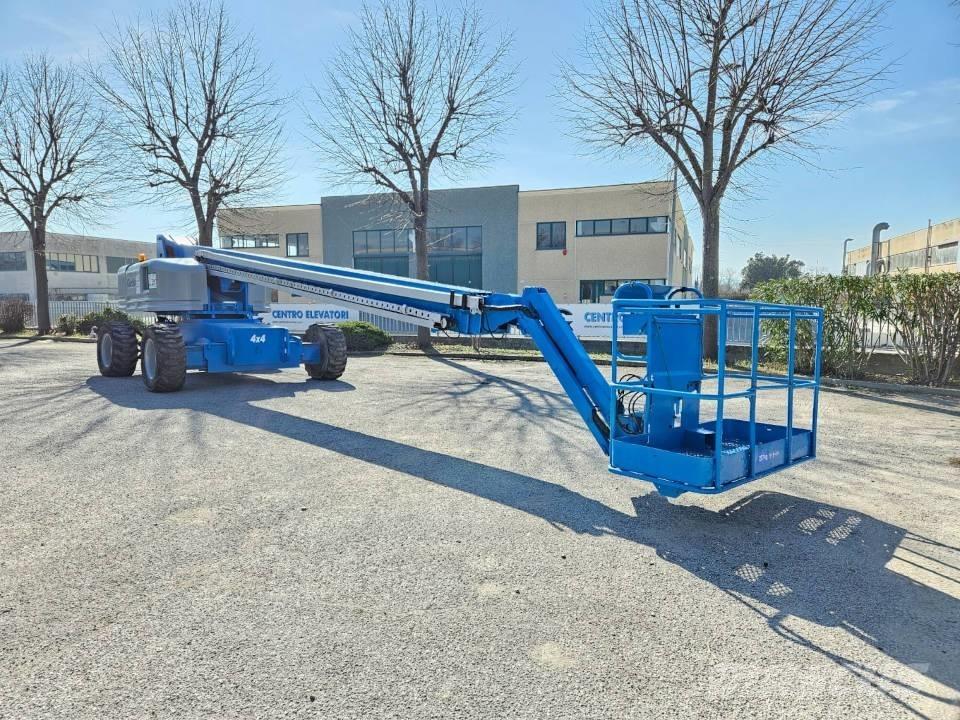 Genie S 85 4WD Plataformas con brazo de elevación telescópico