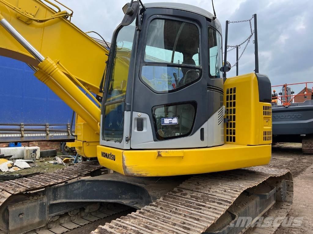 Komatsu PC 228 USLC Excavadoras sobre orugas