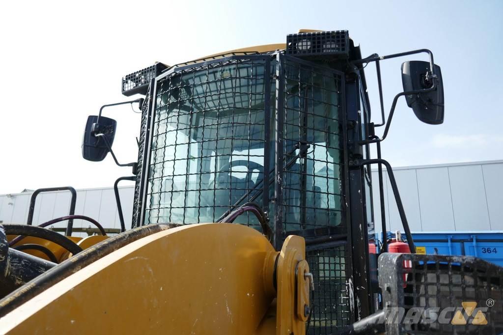 CAT Cab guards Cabinas