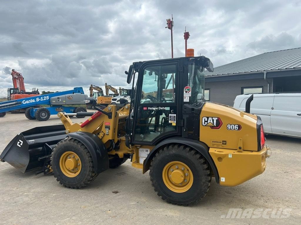 CAT 906 Cargadoras sobre ruedas