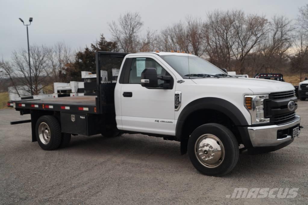 Ford F 550 XL SD Camiones de cama baja