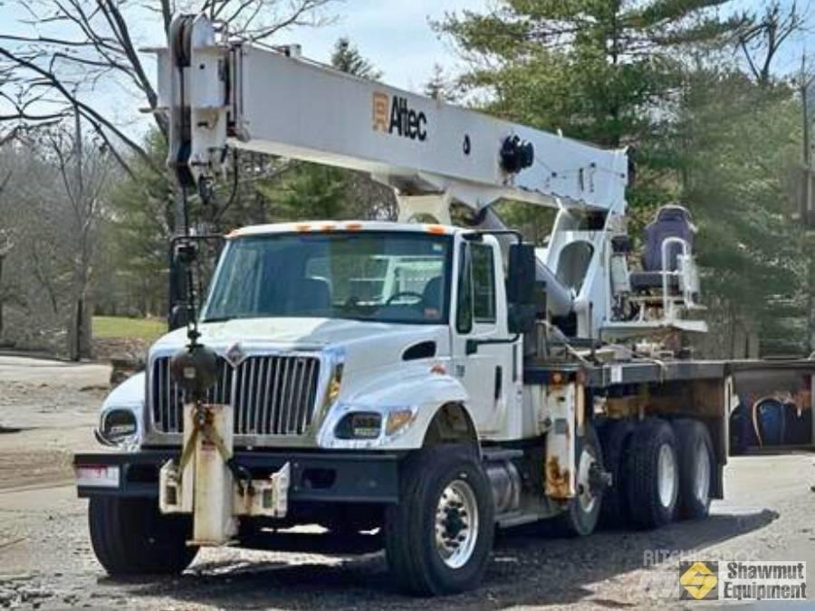 Altec AC26-103S Grúas de oruga