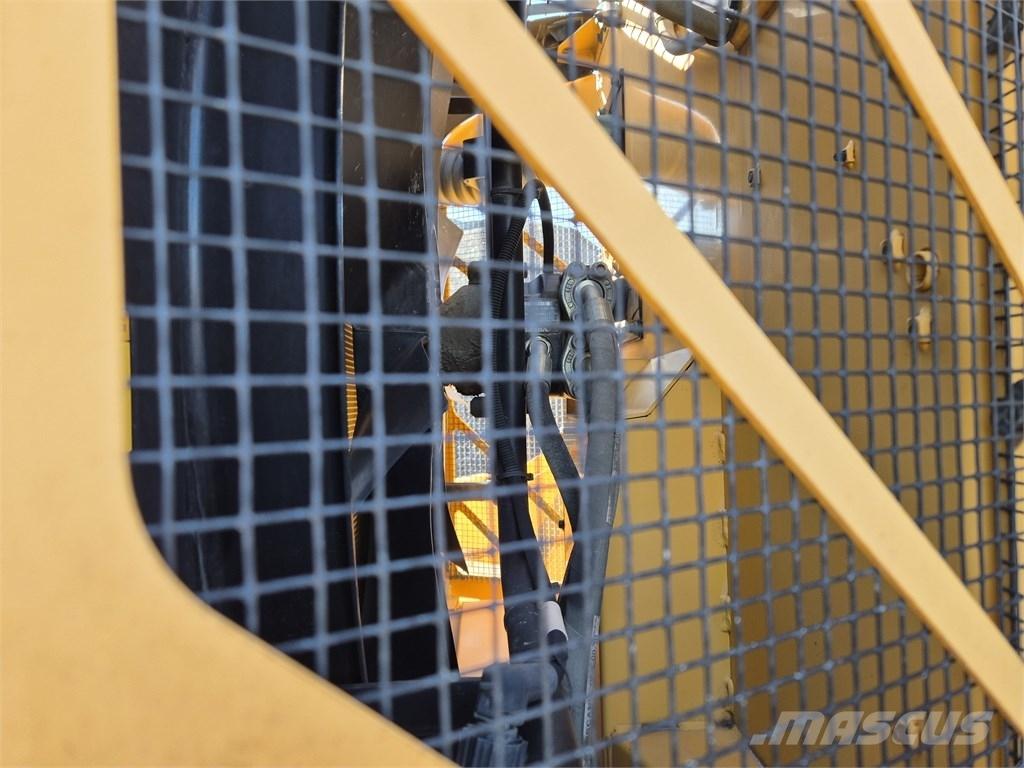 Volvo L 180 E Cargadoras sobre ruedas