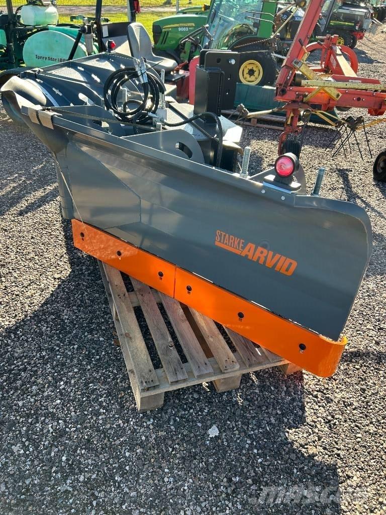 Fjärås 325 vikplog Barredoras de nieve