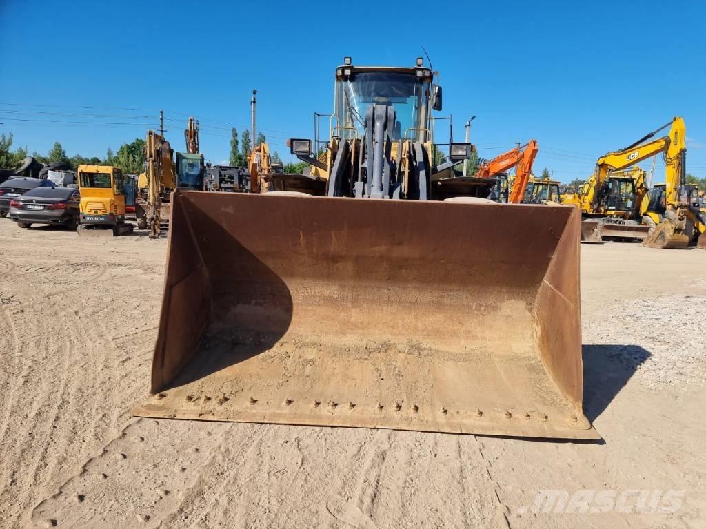 Volvo L 180 E Cargadoras sobre ruedas