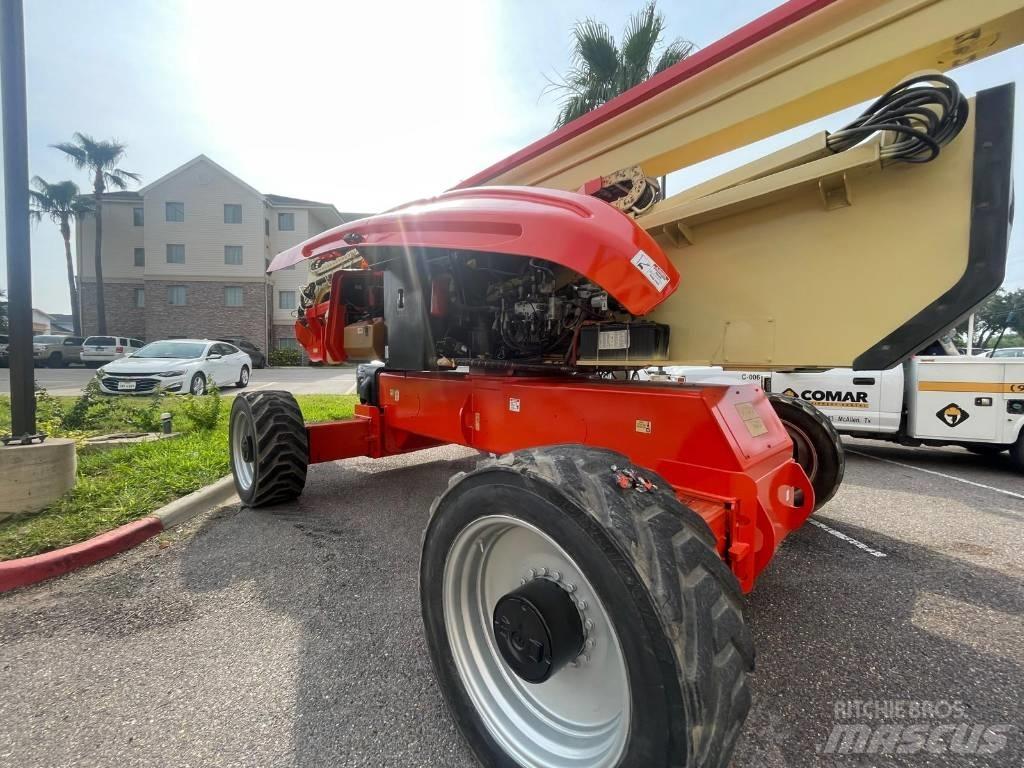 JLG 1250 AJP Plataformas con brazo de elevación manual