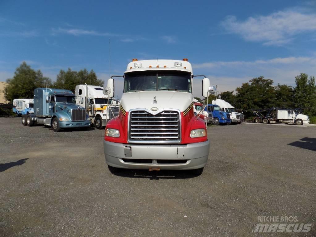 Mack CXN 613 Camiones tractor