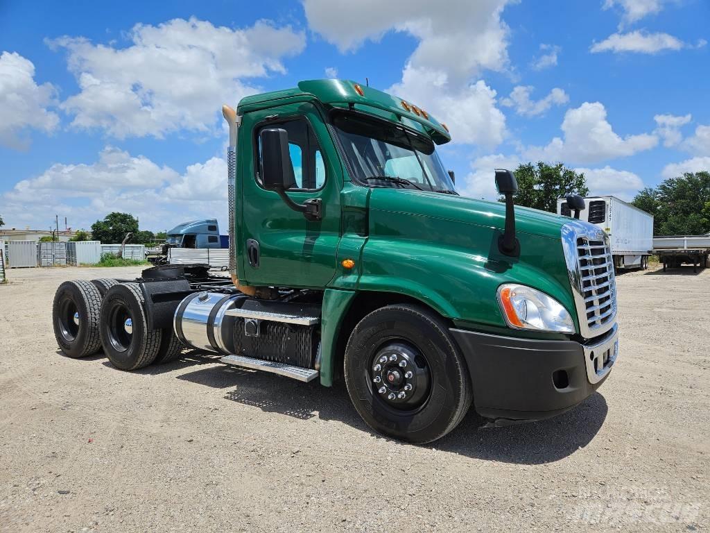 Freightliner 125 Camiones tractor