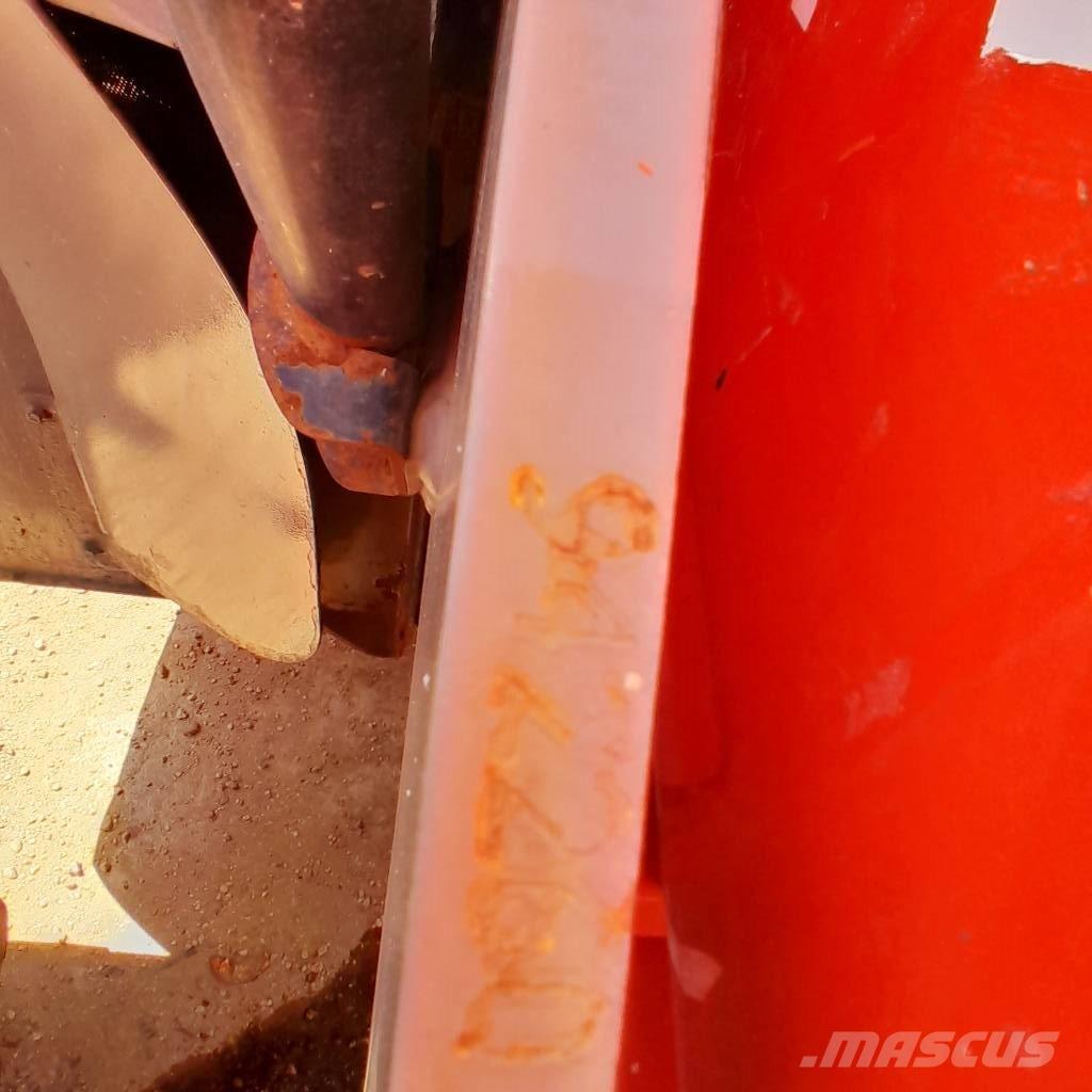 Manitou MT 835 T Camiones diesel