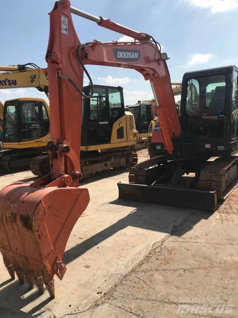 Doosan dx60 Excavadoras sobre orugas