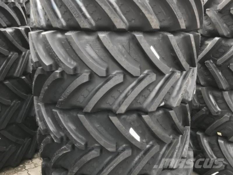 BKT 540/65 R30 Ruedas