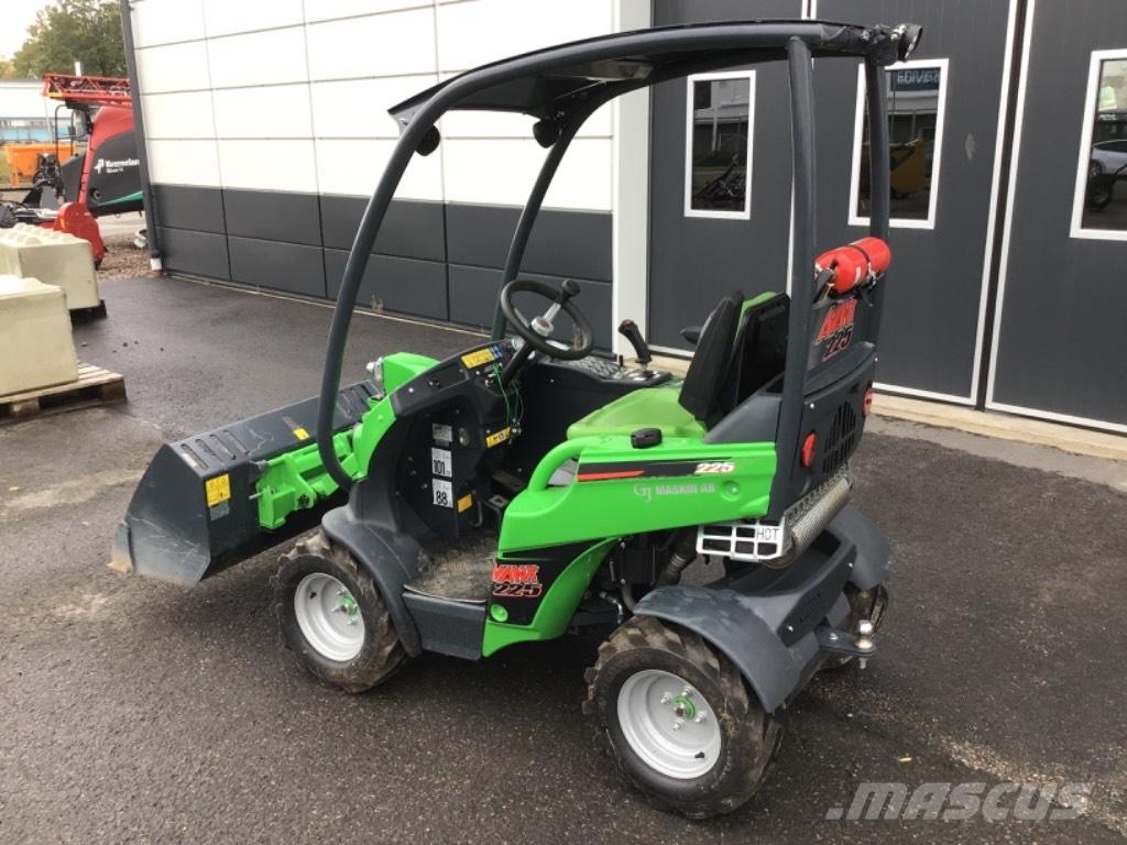 Avant 225 Cargadoras multifunción