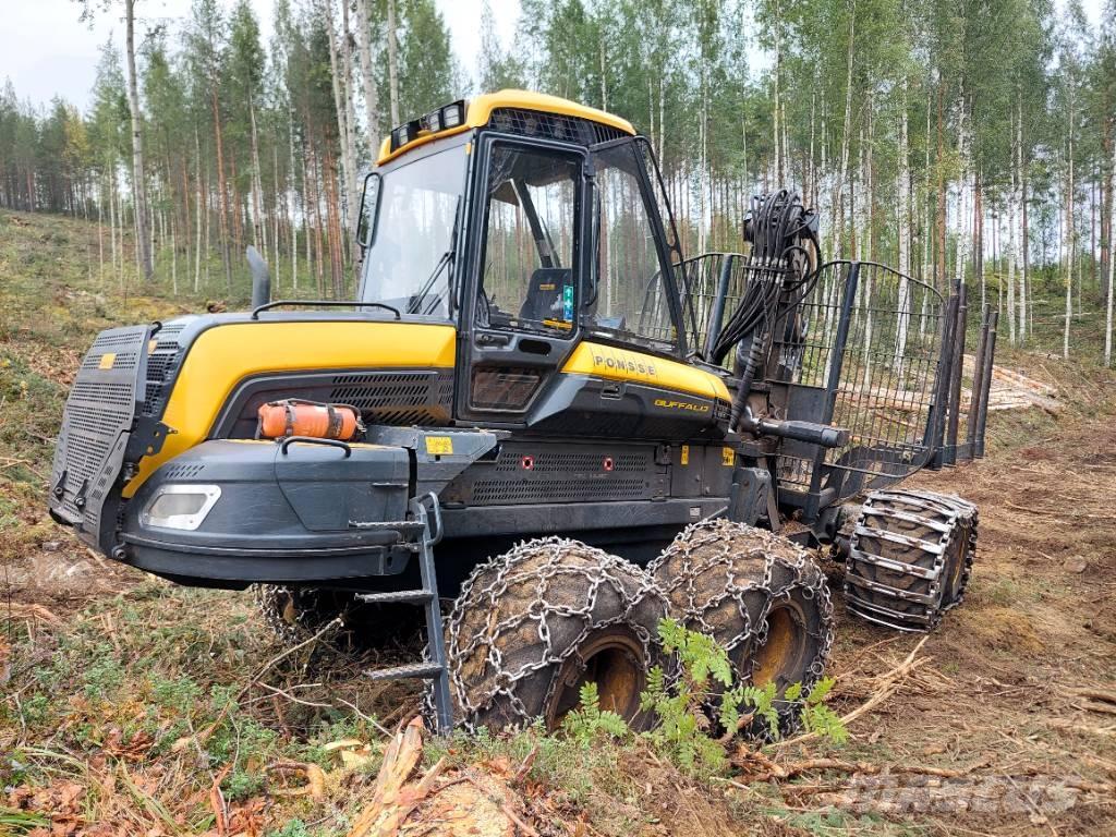 Ponsse BUFFALO AF 8W Transportadoras