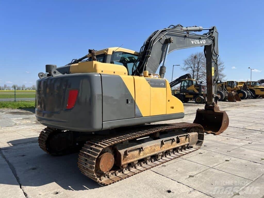 Volvo EC140DL Excavadoras sobre orugas