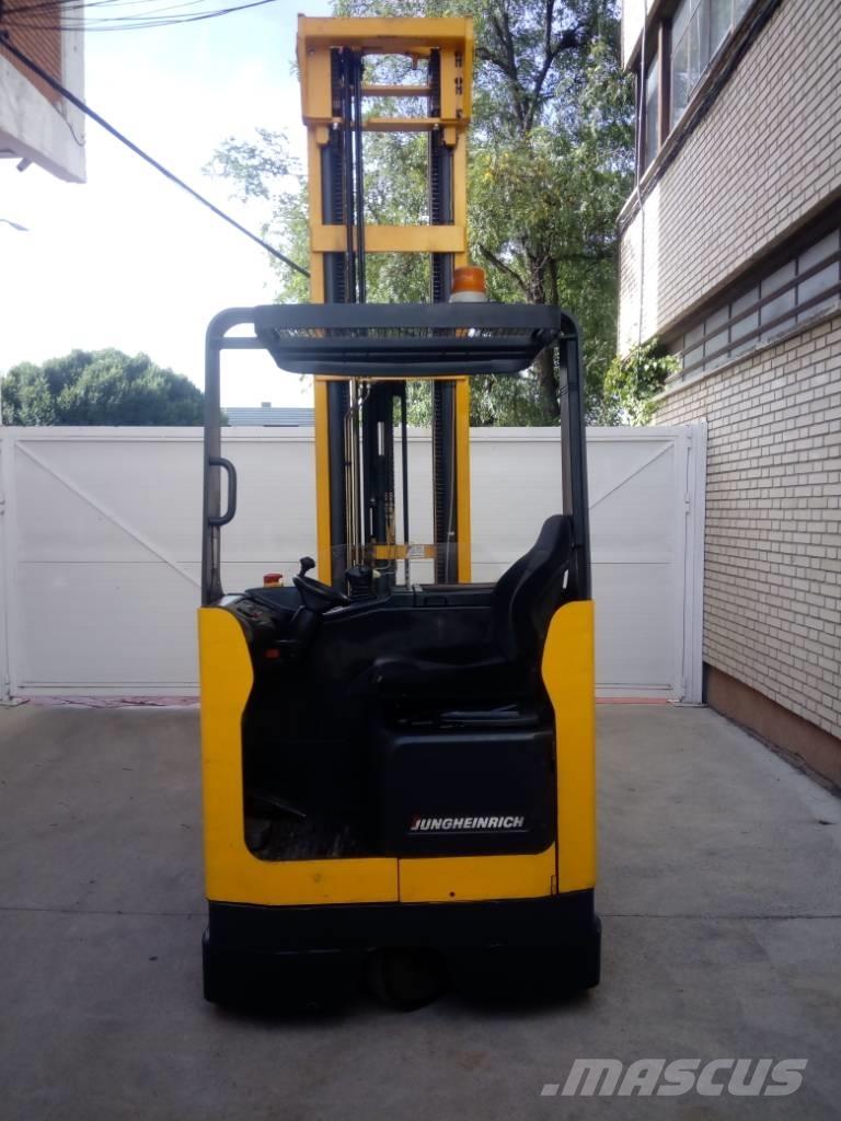 Jungheinrich ETV 220 Montacargas de alcance de gran altura