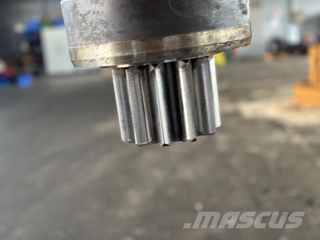 Liebherr SAT 250 Transmisiones