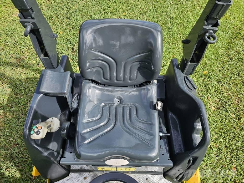 Bomag BW 120 AD Rodillos de doble tambor