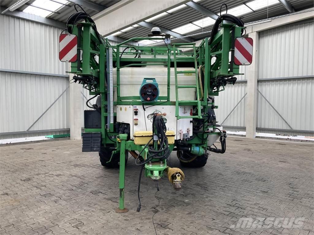 CHD F 5239 A Pulverizadores arrastrados