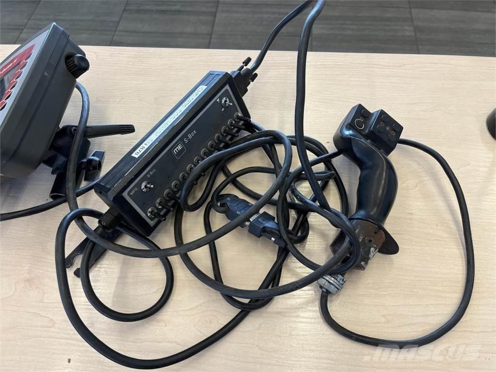 CHD F 5239 A Pulverizadores arrastrados