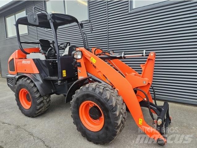 Kubota R 070 Cargadoras sobre ruedas