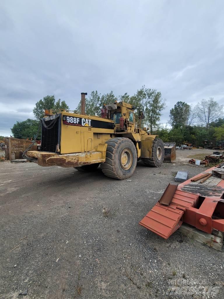 CAT 988 F Cargadoras sobre ruedas