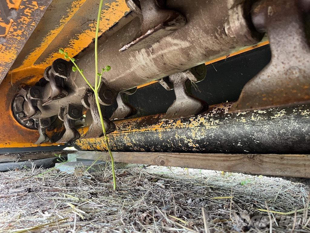 Ferri ZTE2300 Segadoras y cortadoras de hojas para pasto