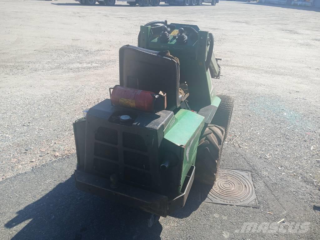 Avant 320 Cargadoras multifunción