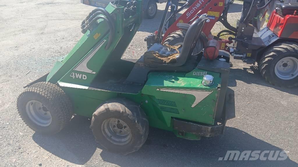 Avant 320 Cargadoras multifunción