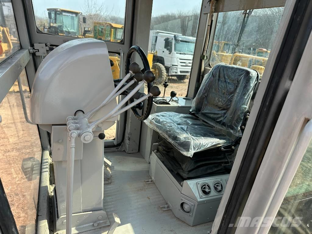 CAT 140H Niveladoras