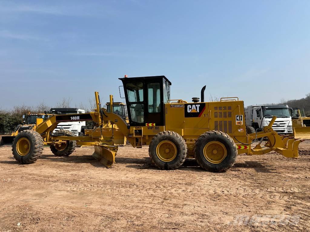 CAT 140H Niveladoras