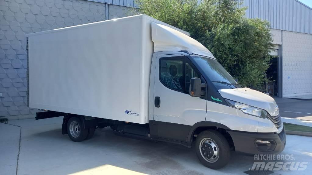 Iveco 35C14 Vehículos de caha cerrada