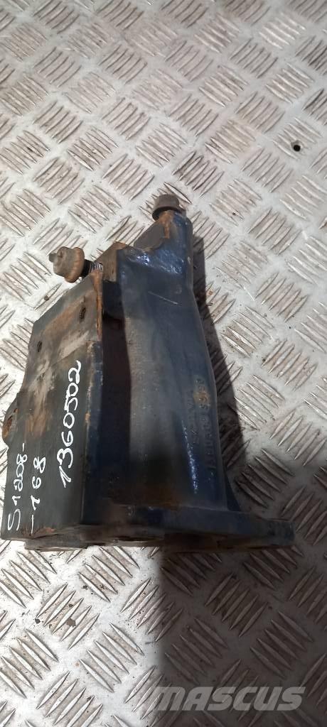 Scania 94 D.   1360502 Cabinas