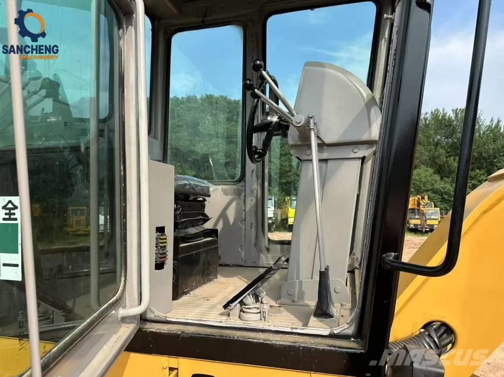 CAT 140K Niveladoras