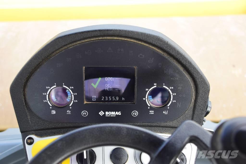 Bomag BW 213 DH Rodillos de un solo tambor