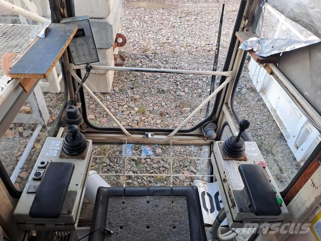 Liebherr 71 EC Grúas torre