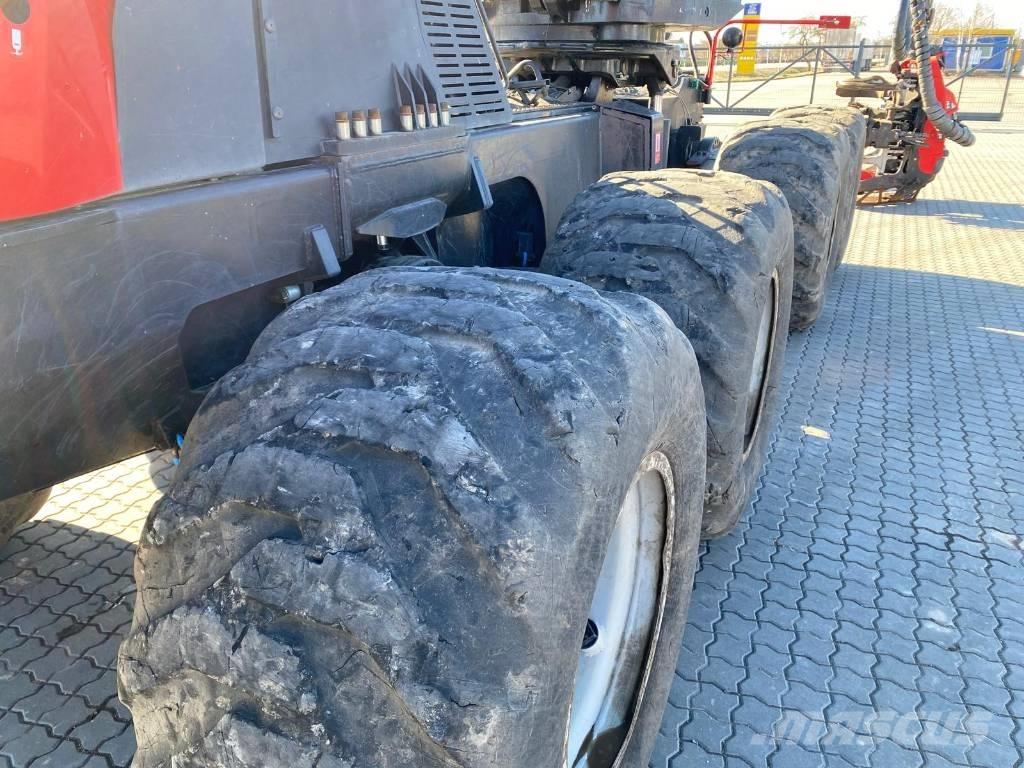 Komatsu 931 XC Cosechadoras