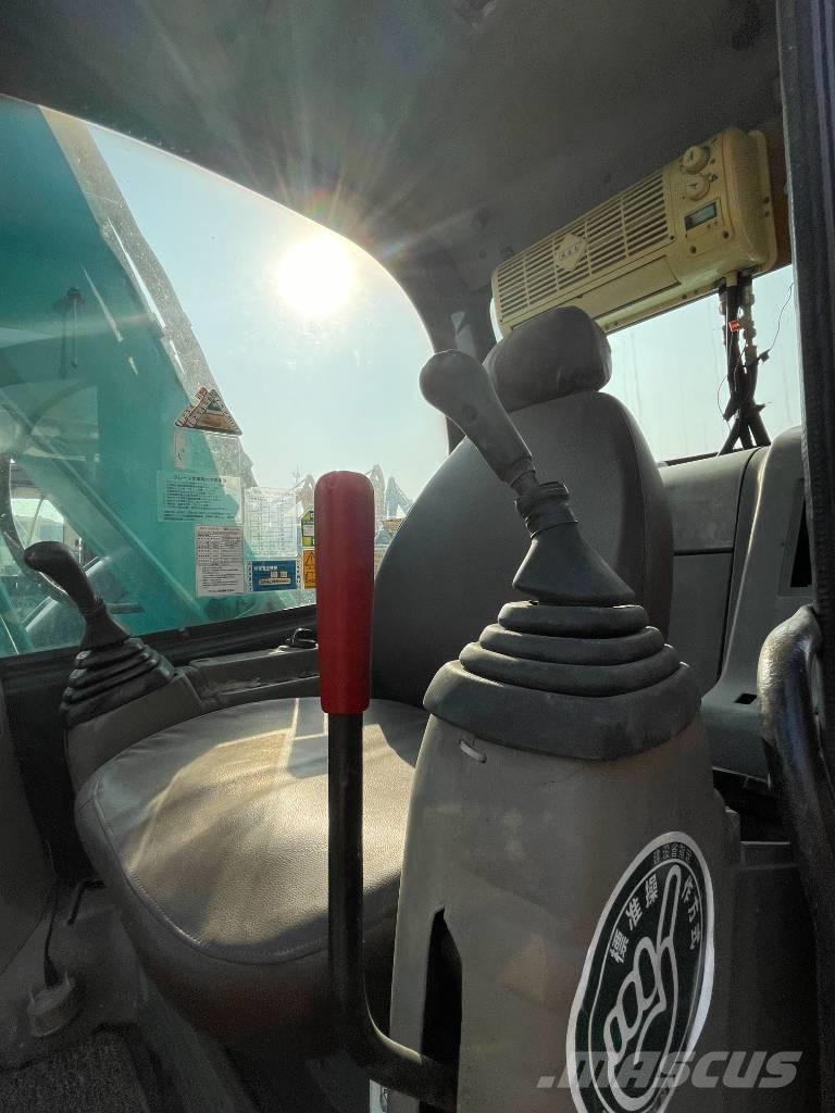 Kobelco SK 135 Excavadoras sobre orugas