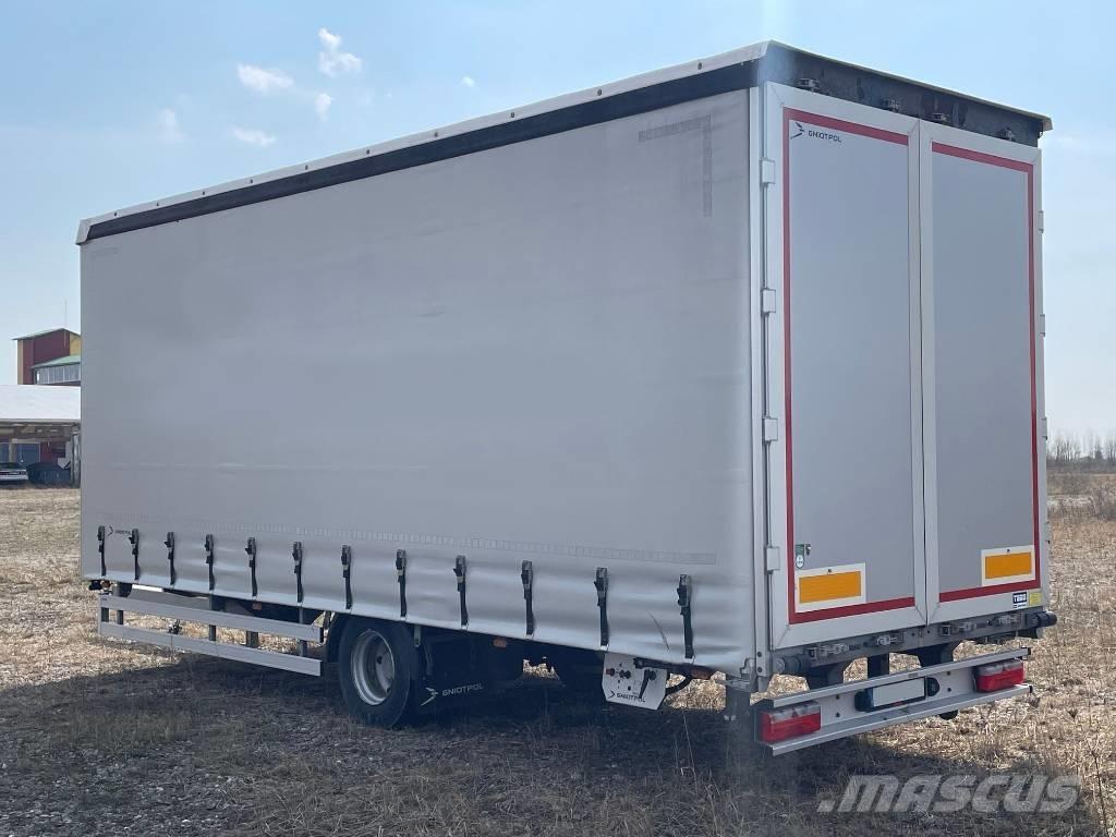 Gniotpol G4080 Remolques de caja de lona
